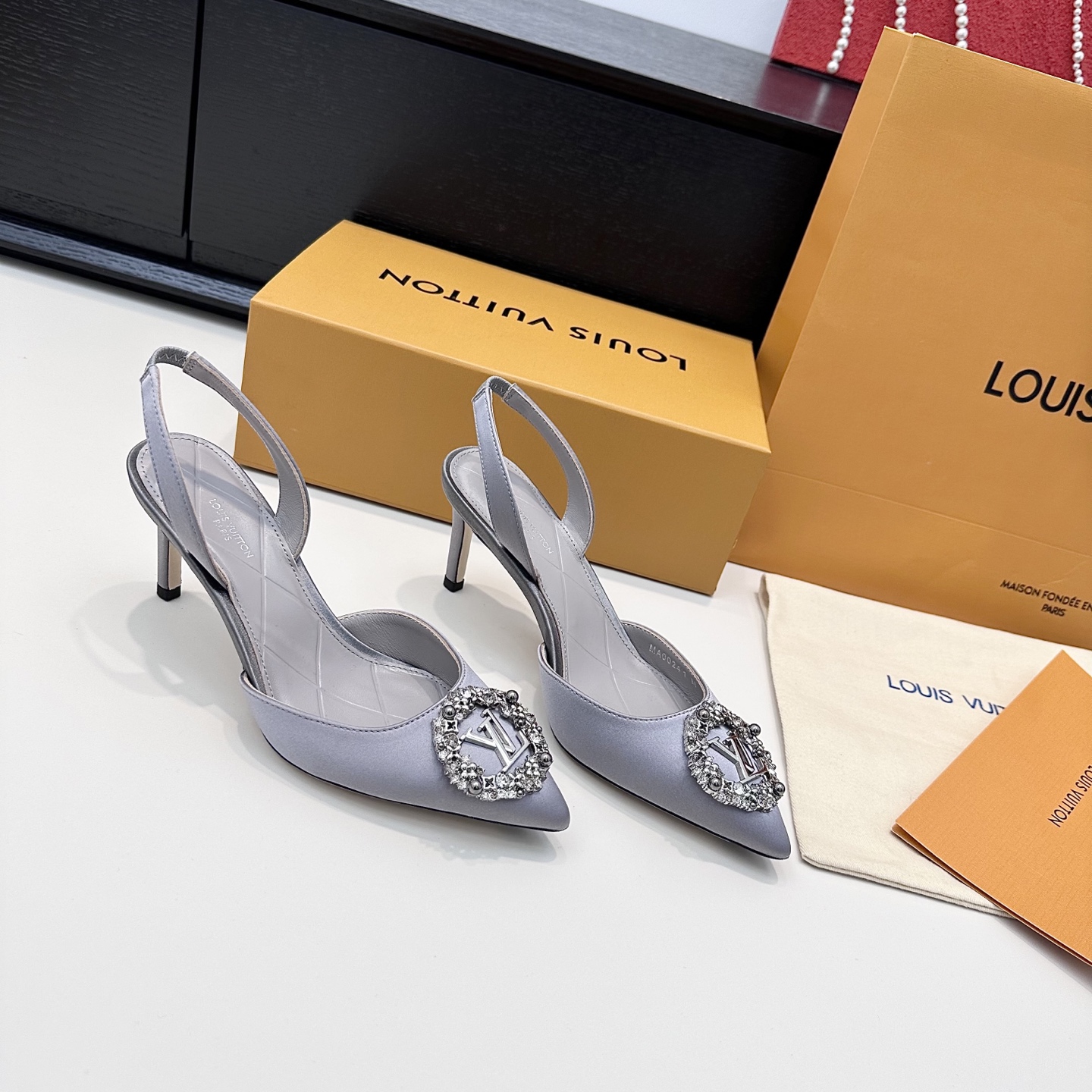 Women's high heels